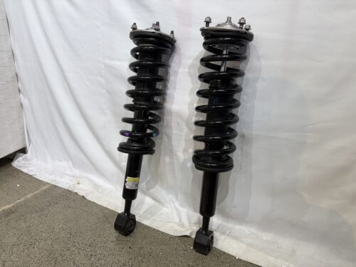 NEW! HITACHI Toyota Tacoma Front Shock & Coil Spring Assembly Part 48510-AK020 (Set of 2)