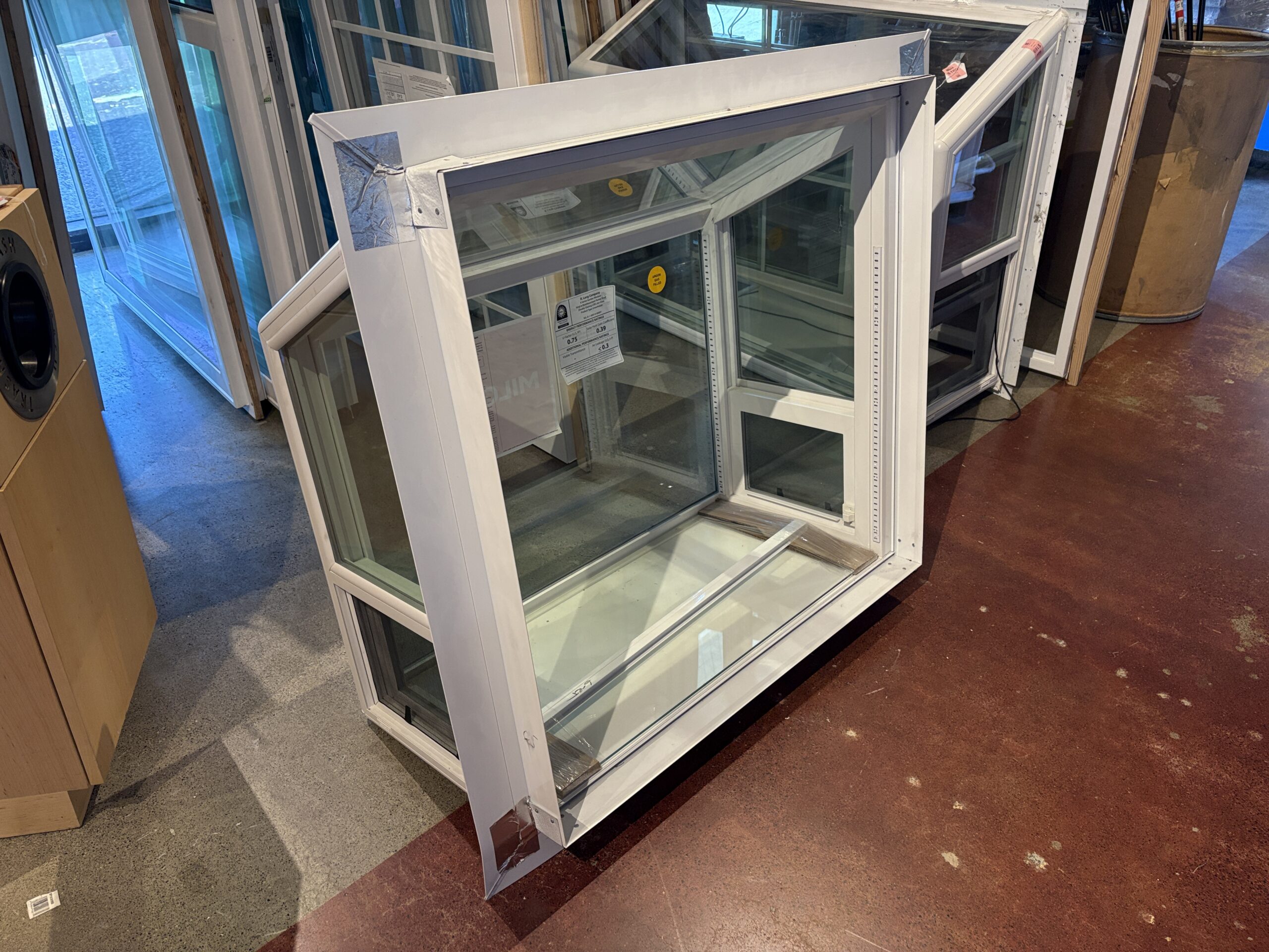 NEW! MILGARD K Series H 35″ W 37″ D 19.5″ Vinyl Greenhouse Garden Window