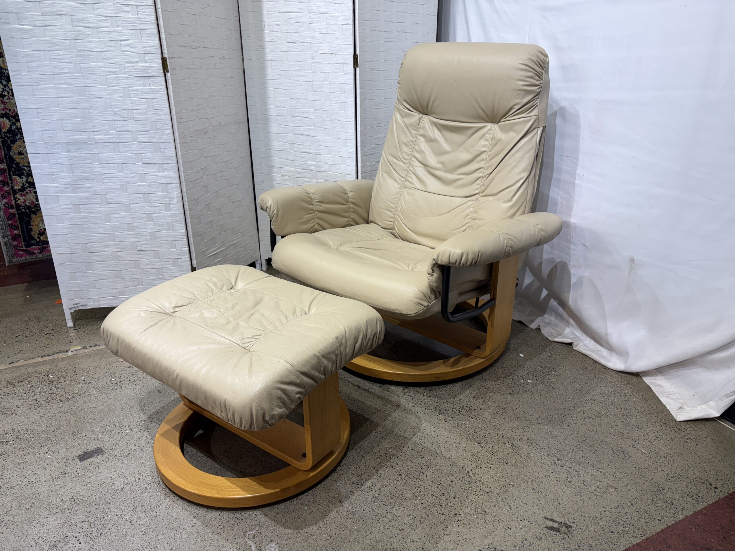 CHAIRWORKS Reclining Cream Colored Leather Lounge Chair and Ottoman