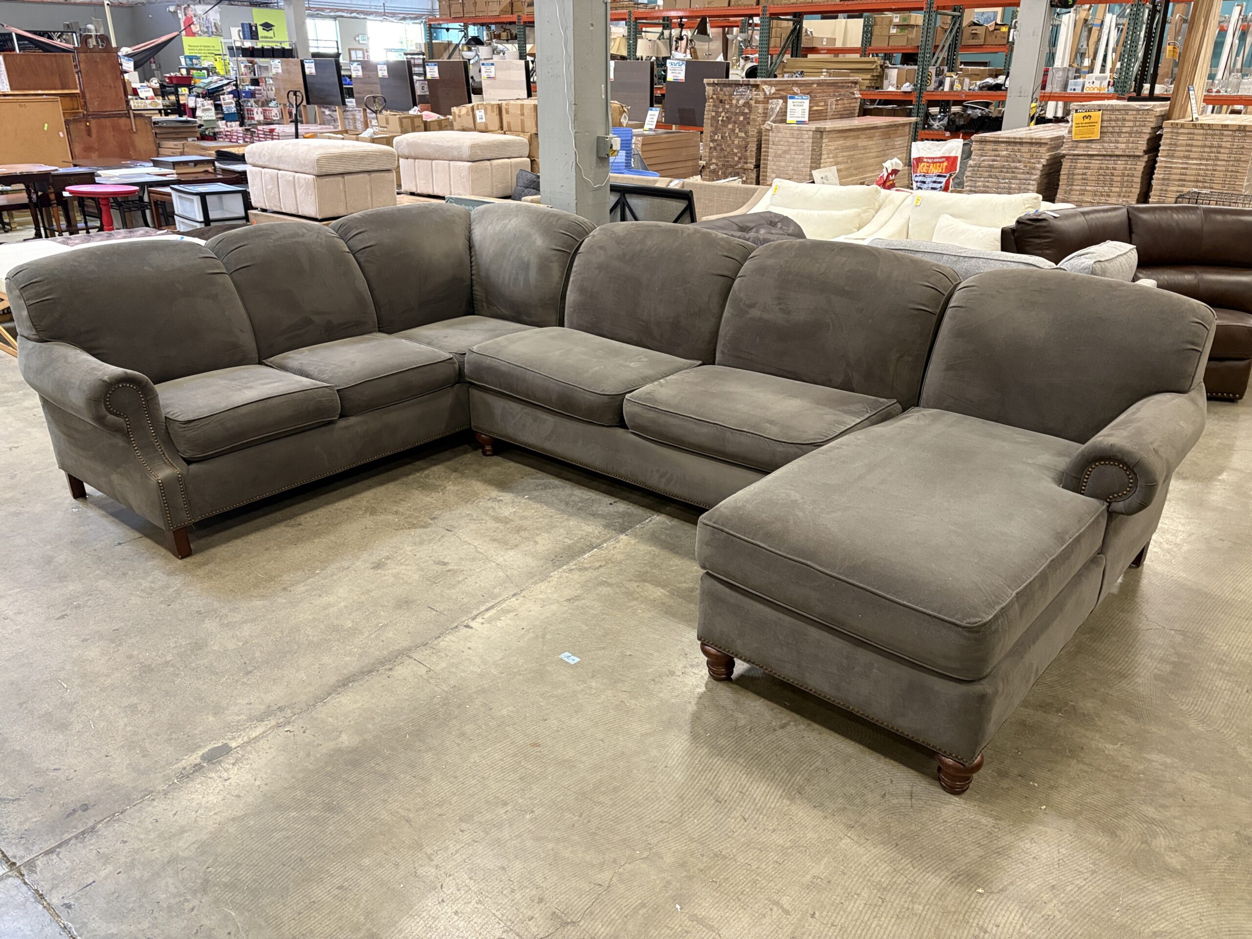 BASSETT Charcoal Grey U-Shaped Sectional with Nailhead Trim and Carved Wood Feet