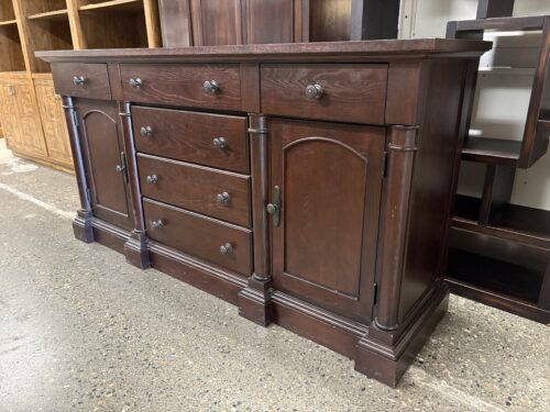 KINCAID Dark Mahogany Finish Traditional Buffett
