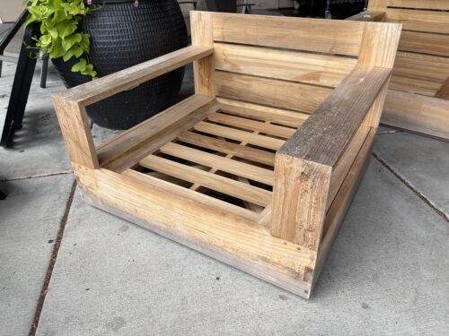RESTORATION HARDWARE Marbella Outdoor Teak Swivel Lounge Chair