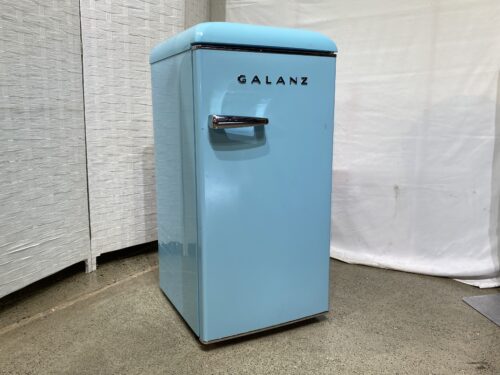 GALANZ Bebop Blue Retro Single Door Mini Fridge, 3.3 Cu. Ft. Model # GLR33MBER10