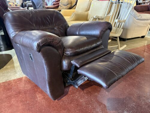 Plump Manual Recliner Armchair