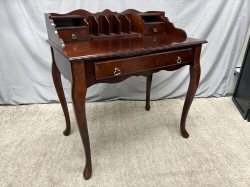 BOMBAY CO. Mahogany Finish Chippendale Writing Desk