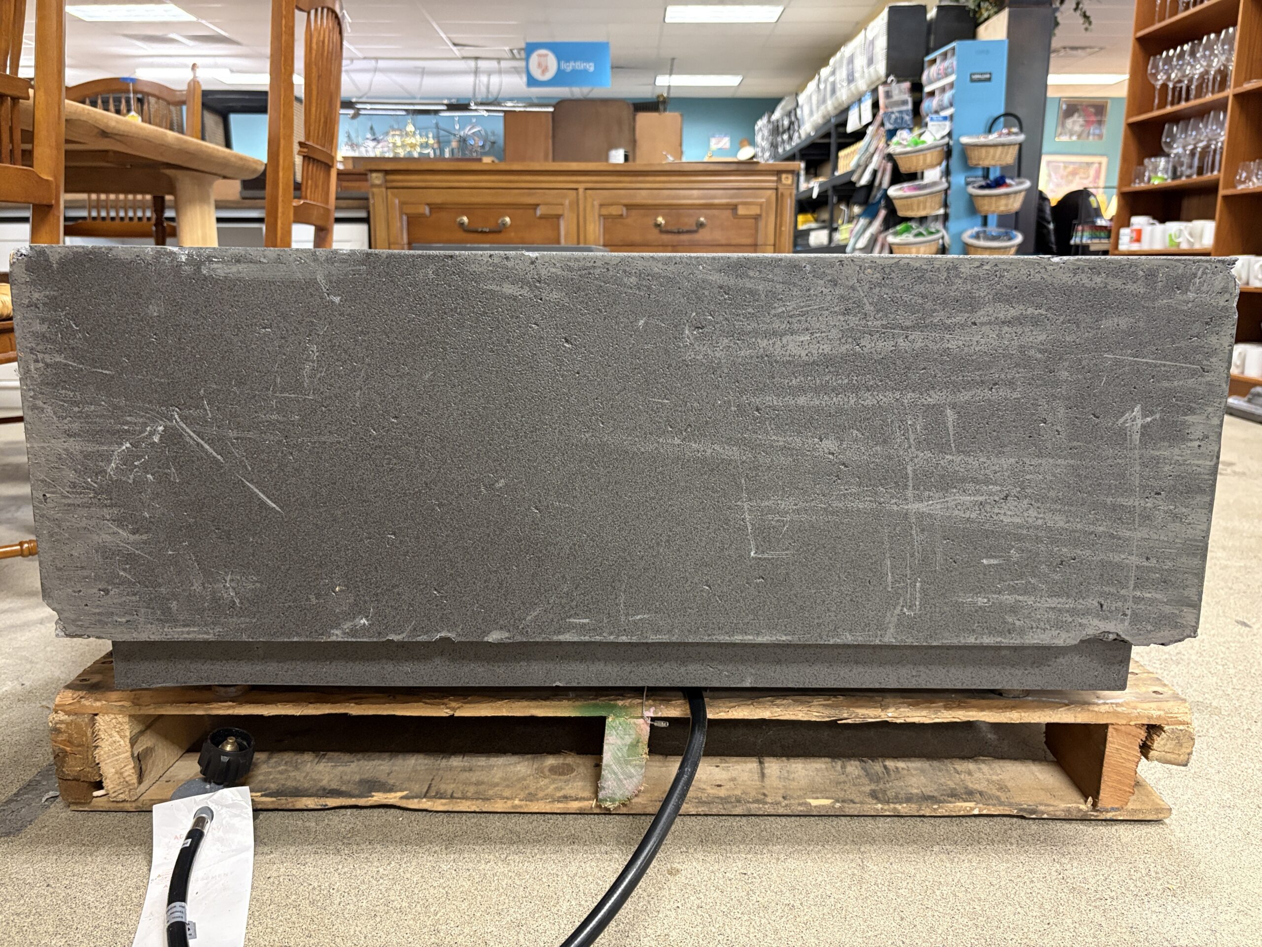 RESTORATION HARDWARE Orizaba Onyx Fire Table & Propane Tank Cover