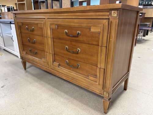 THOMASVILLE Vintage French Provincial 6-Drawer Low Dresser