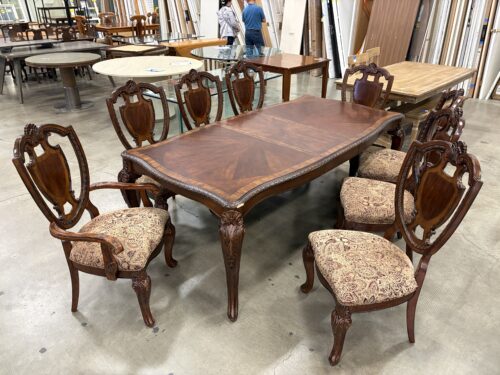 A.R.T. FURNITURE Dark Finished Starburst Top Carved Dining Set with 8 Shield Back Chairs and Extension Leaf