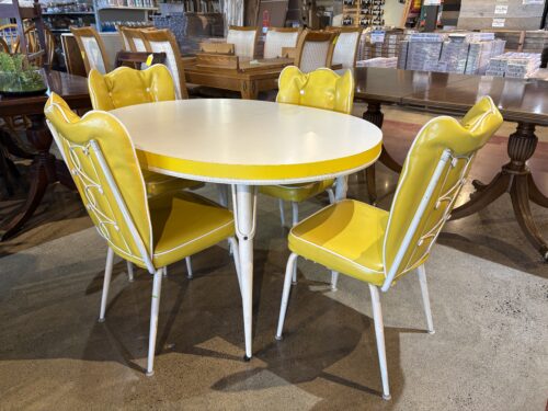 VIRTUE BROS Vintage Retro Style Yellow Oval Dining Table Set (Set of 4)
