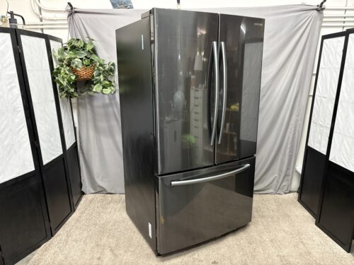 SAMSUNG 26 cu.ft. 3 French Door Refrigerator Freezer Model # RF261BEAESG