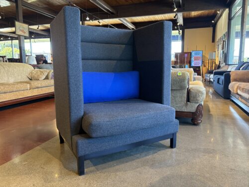 THE POKEMON COMPANY Boss Design Arthur High Back Chair