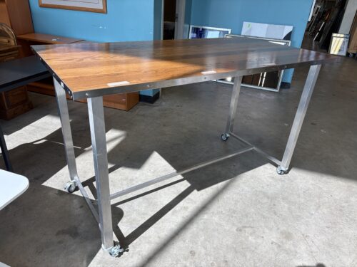 Standing Height Rolling Work Bench Table