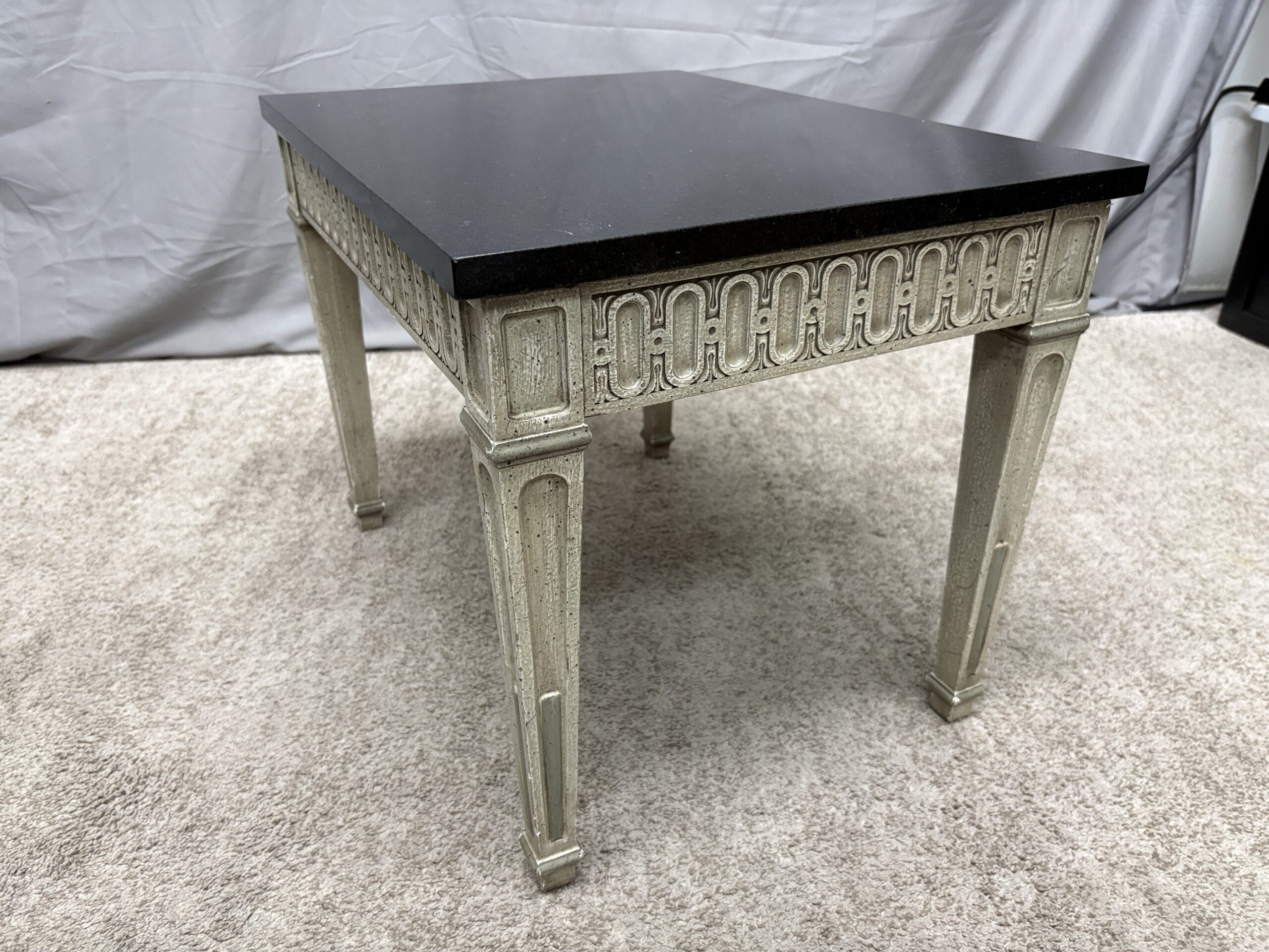 HENREDON Vintage Distressed Cream Louis XVI Black Marble Top Accent Table