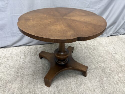 DAVIS Wooden Clover Topped Pedestal Table