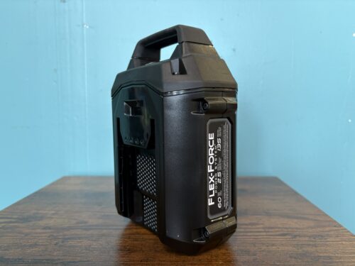 TORO Flex-Force 60V 2.5 Amp 135 Watt Rechargeable Lithium Ion Battery Pack Model #88925