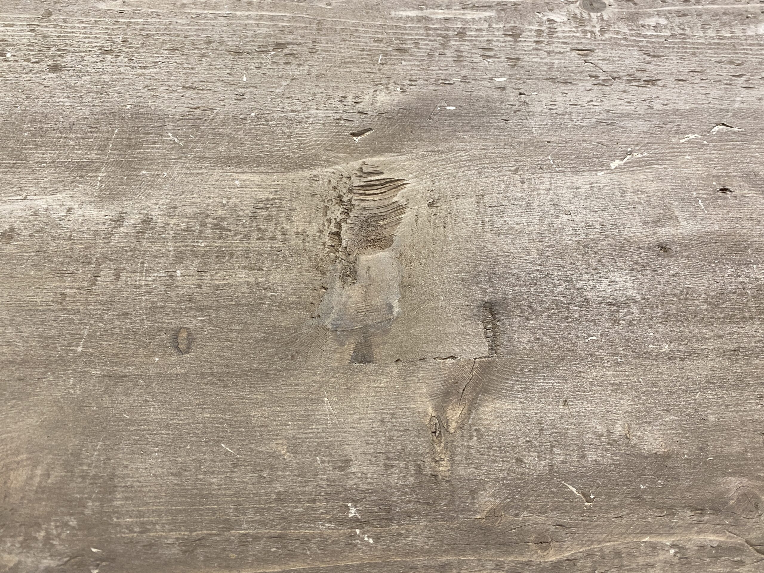 RESTORATION HARDWARE Salvaged Wood Trestle Natural Round Dining Table
