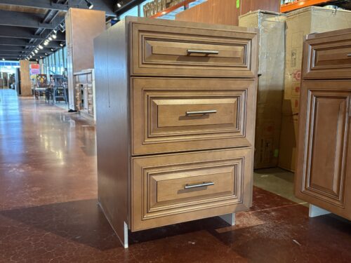 J&K CABINETRY 3-Drawer Cabinet - Lower