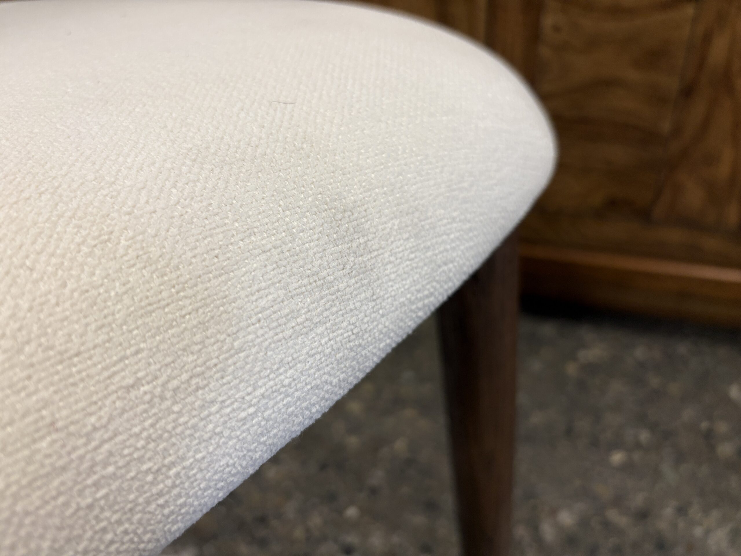 RESTORATION HARDWARE Arno Brown Oak/Brass Natural Linen Side Chair (Set of 4)