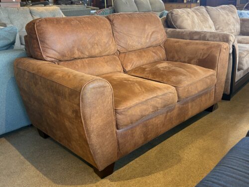 Casual Cinnamon Brown Loveseat