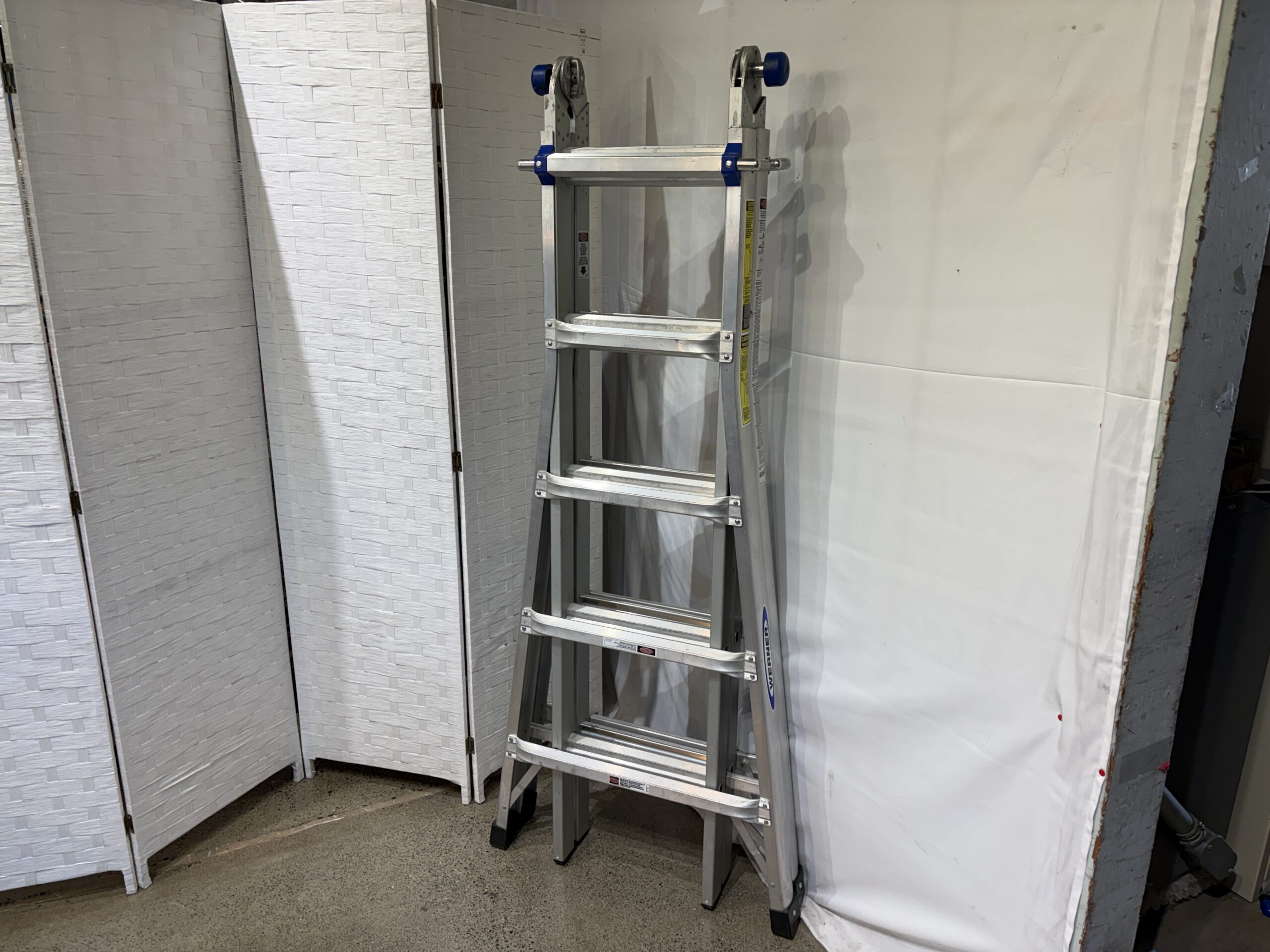 WERNER 22 ft Reach Aluminum 5-in-1 Multi Position Pro Ladder Model # MT-22