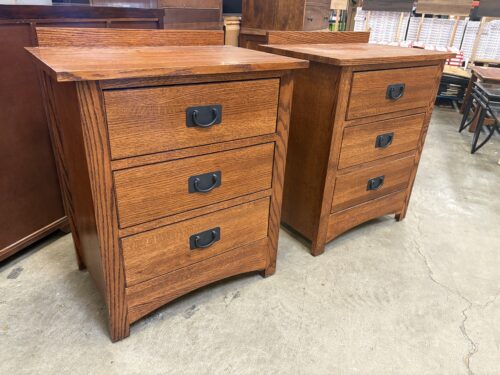Vintage Mahogany Finished Mission Style Nightstands (Set of 2)