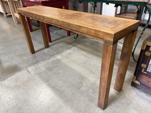 Vintage Warm Finish Wooden Sofa Table