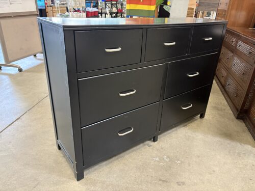 Modern Black 7 Drawer Dresser with Sleek Silver Pulls