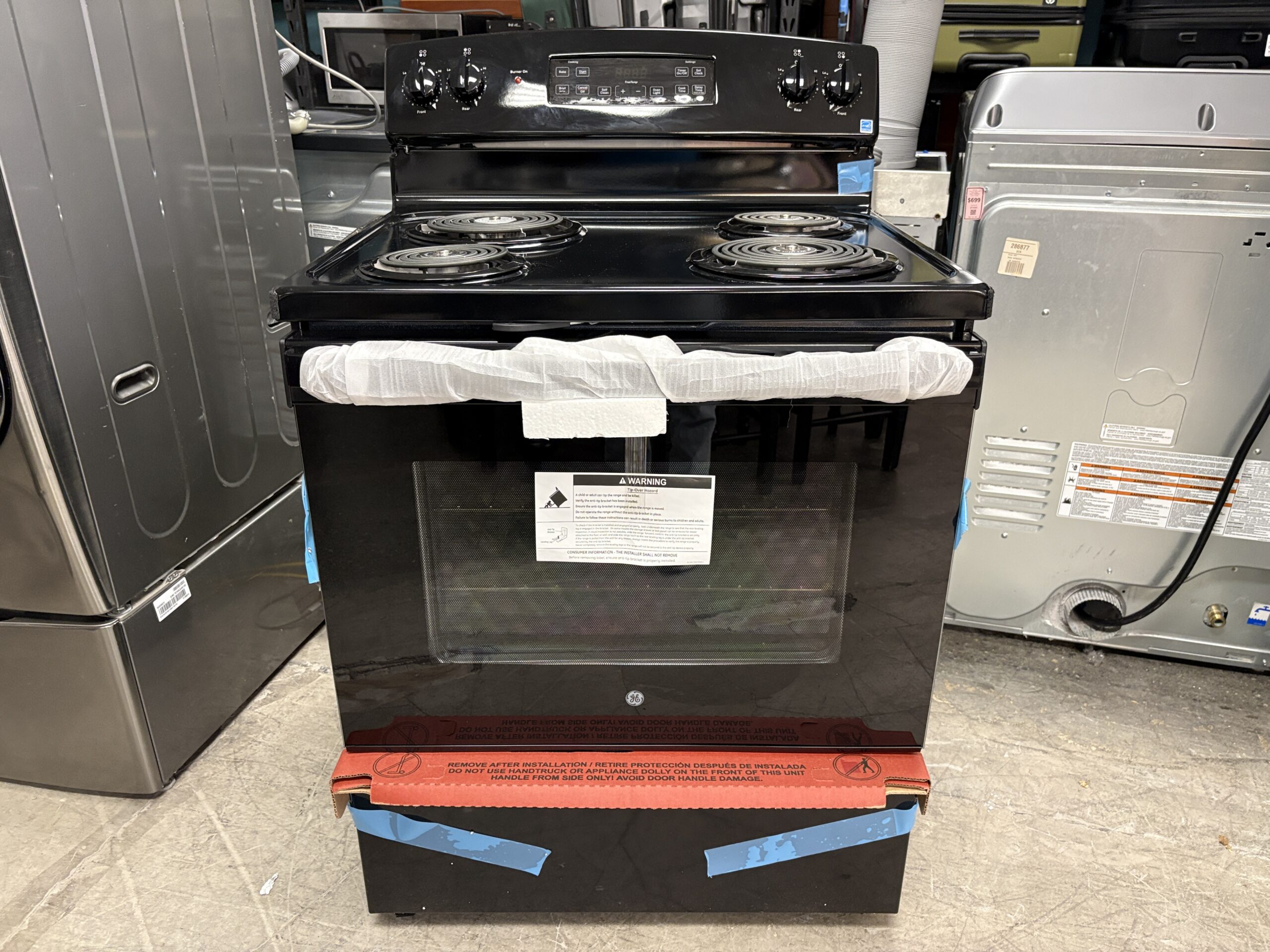 NEW! GE Element Freestanding 30" 4-Burner Electric Range