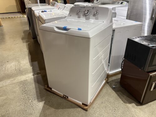 NEW! GE Agitator Medium Top-Load Washer in White Model # GTW325ASW0WW