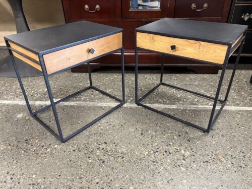 MOE'S Mayna End Table (Set of 2)