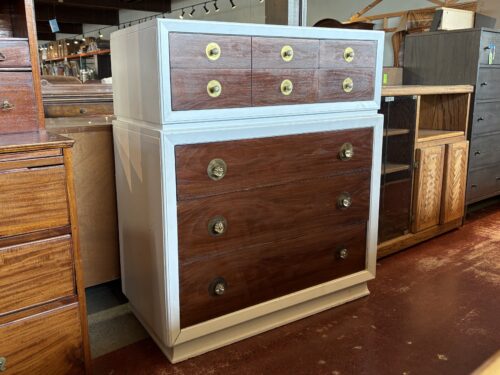 2-Tone 7-Drawer Dresser w/ Unique Hardware