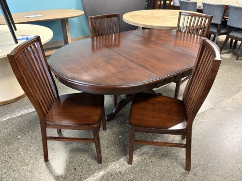 PIER 1 Ronan Chestnut Round Extension Table w/ 4 Chairs