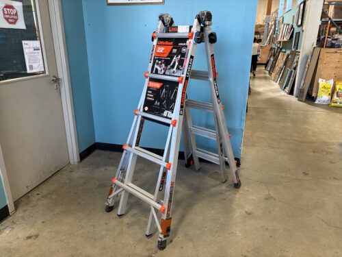 NEW! LITTLE GIANT Leveler 2.0 22' Reach 300lbs Capacity Telescoping Multi-Position Ladder