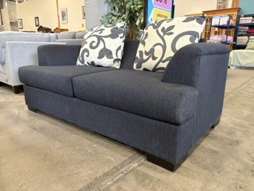 MICHAEL NICHOLAS DESIGNS Navy Blue Herringbone Loveseat with Contrast Pillows