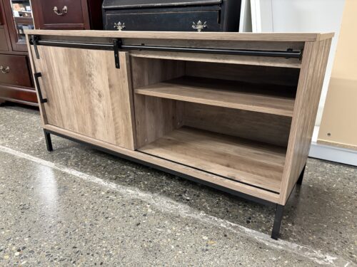 SAUDER Mainstays Rustic Sliding Barn Door TV Stand