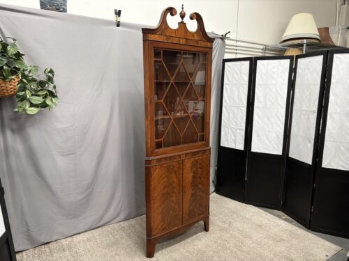 Chippendale Style Flame Mahogany Wood Locking Corner Cabinet