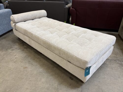 JOYBIRD Briar Modern Tufted Daybed with Removable Cushion in Crave Irish Cream Mottled Chenille