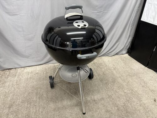 WEBER Original Kettle Charcoal 22" Grill