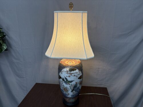 Vintage Hand Painted Porcelain Ginger Jar Table Lamp