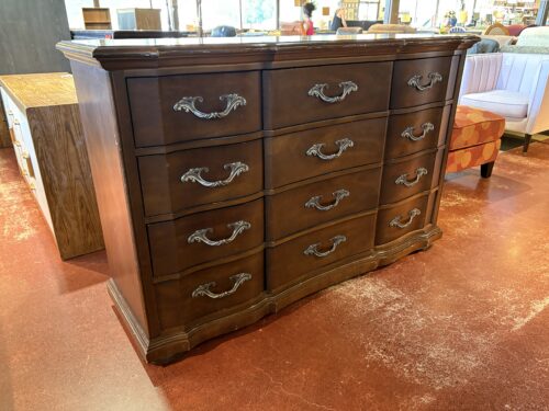 BERNHARDT Belmont Brown Serpentine 12-Drawer Dresser