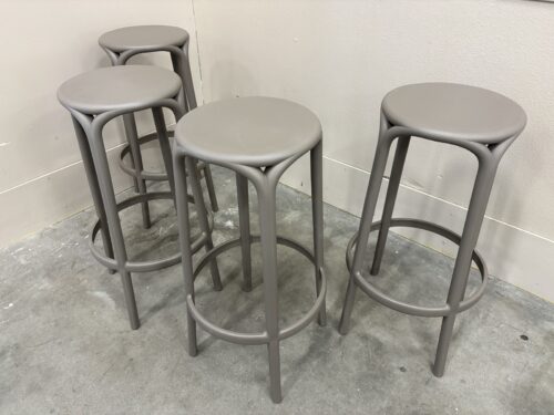 VONDOM Taupe Brooklyn Stackable Outdoor Bar Stool (Set of 4)