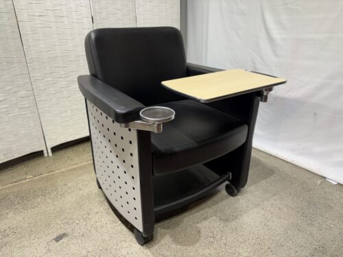 TEKNION Belize Black Mobile Lounge Chair