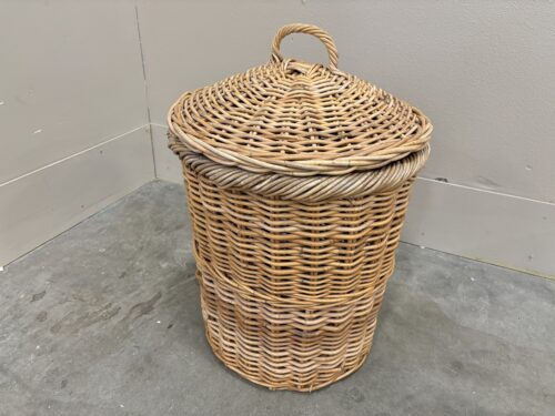 Round Light Wicker Basket with Domed Handle Lid
