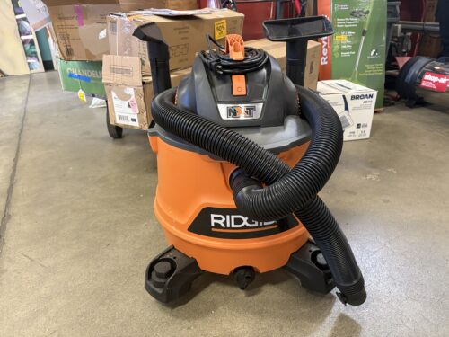 RIDGID 14 Gal Wet/Dry Vac with Fine Dust Filter, Locking Hose and Wand Attachments