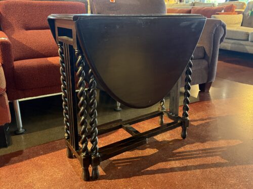 Twisted Gable Leg Drop Leaf Accent Table