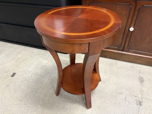 Cherry Finished Small Round Accent Table