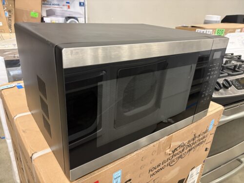 SAMSUNG 1.9 Cu. Ft. Countertop Microwave