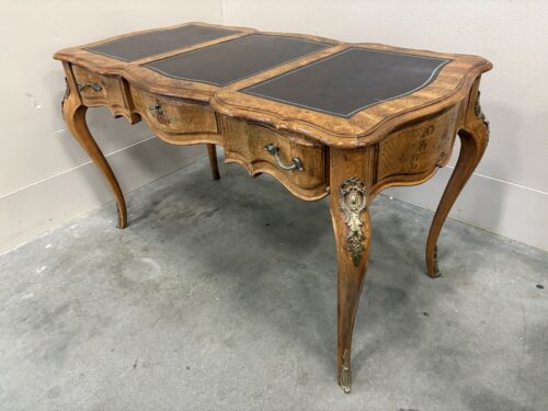 AMERICAN OF MARTINSVILLE Vintage French Provincial 3 Drawer Desk with Burl and Leather Top and Brass Accents