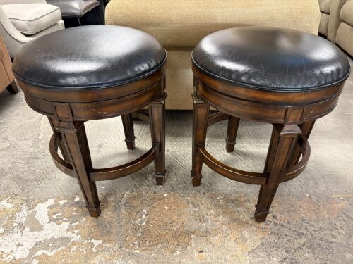 HILLSDALE Dark Wood Pub Style Backless Swivel Stool (Set of 2)