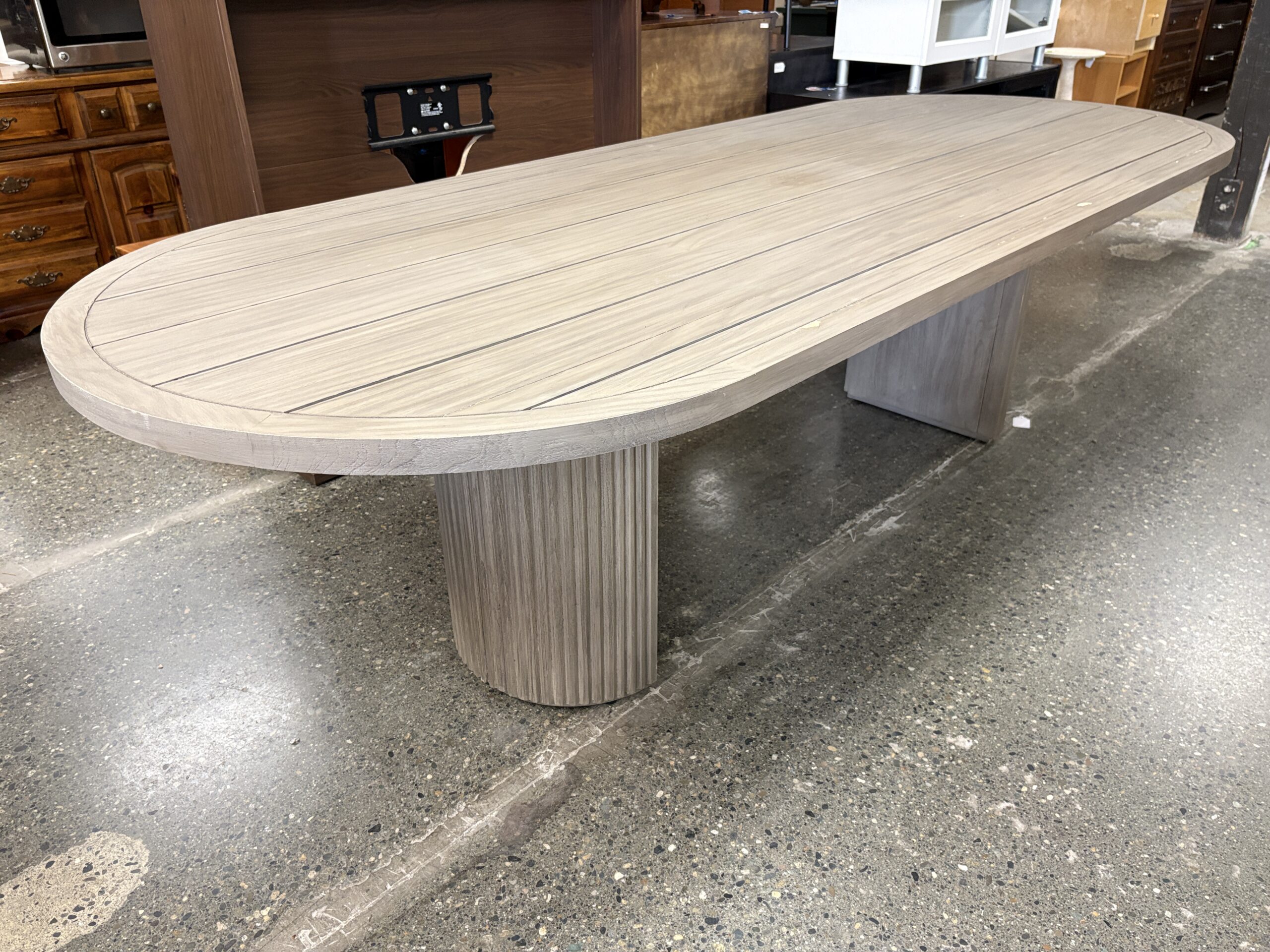 RESTORATION HARDWARE Byron Weathered Teak Outdoor Dining Table